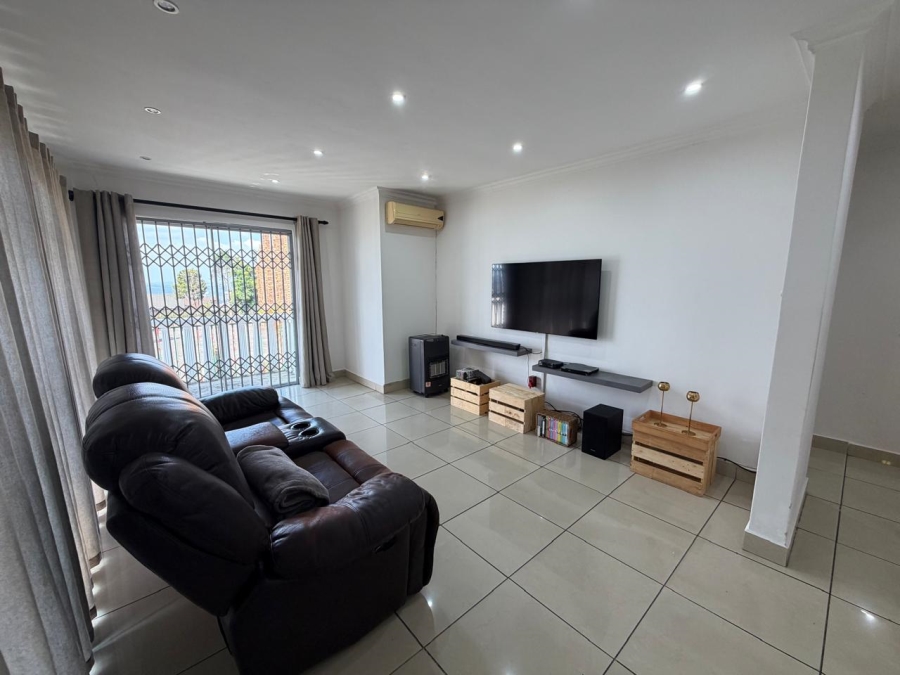 4 Bedroom Property for Sale in Bombay Heights KwaZulu-Natal