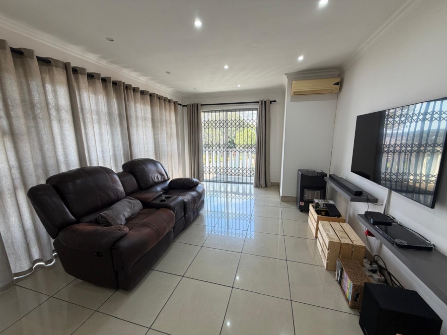 4 Bedroom Property for Sale in Bombay Heights KwaZulu-Natal