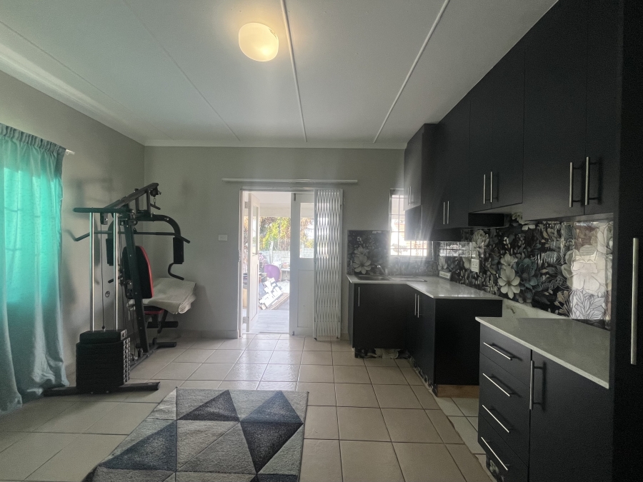 To Let 2 Bedroom Property for Rent in Glen Ashley KwaZulu-Natal