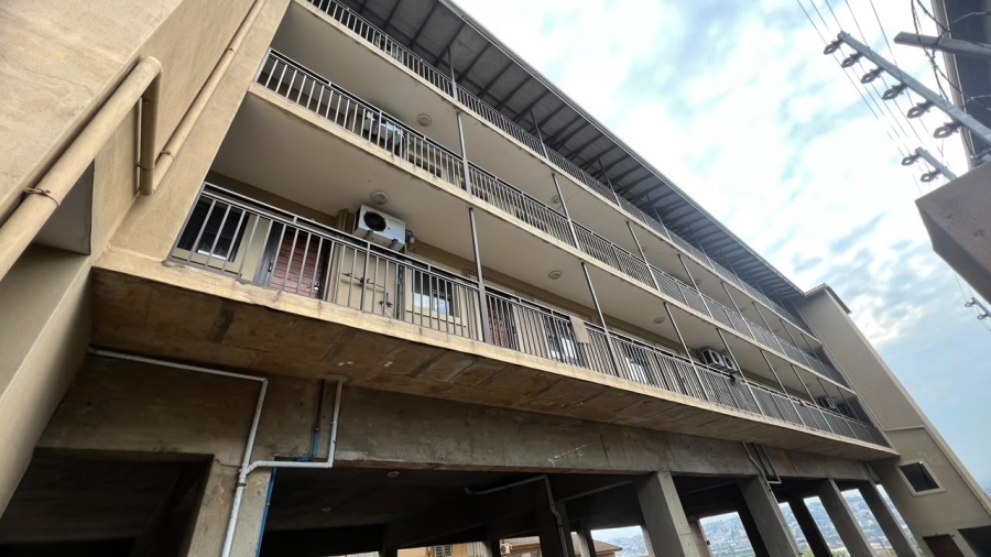2 Bedroom Property for Sale in Wentworth KwaZulu-Natal