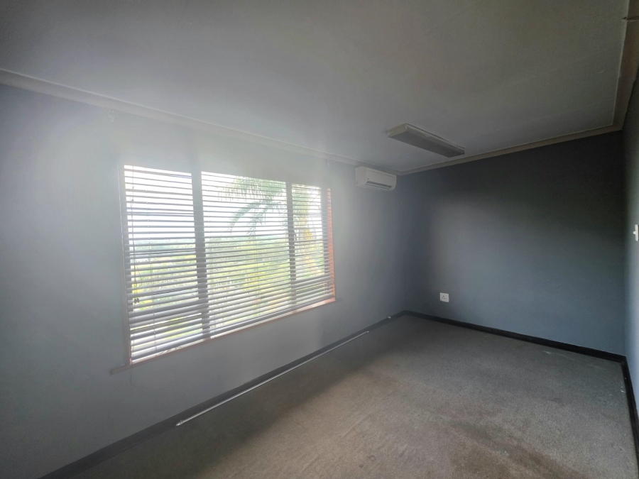 To Let 3 Bedroom Property for Rent in Yellowwood Park KwaZulu-Natal