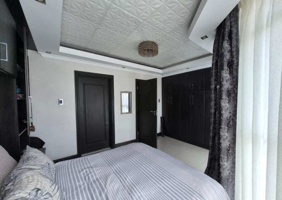 2 Bedroom Property for Sale in South Beach KwaZulu-Natal