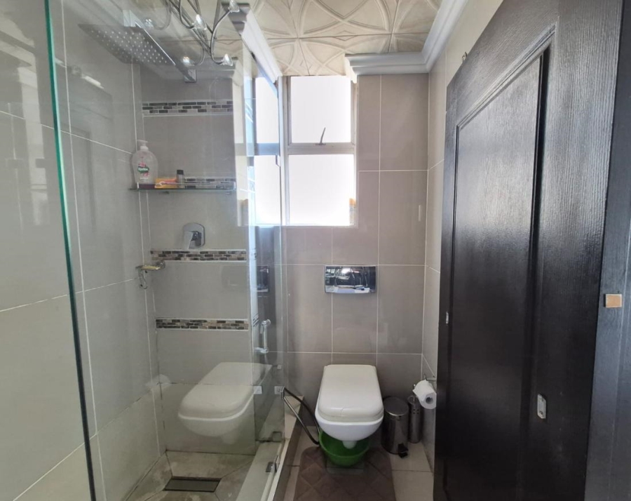 2 Bedroom Property for Sale in South Beach KwaZulu-Natal