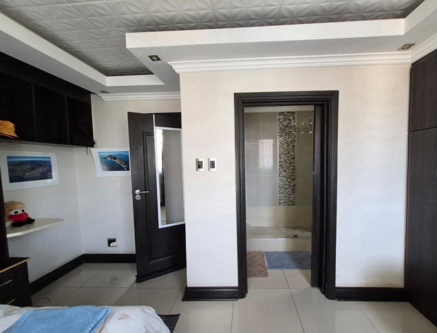 2 Bedroom Property for Sale in South Beach KwaZulu-Natal