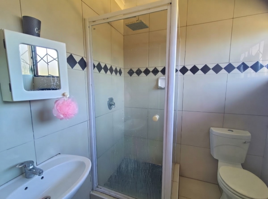 To Let 3 Bedroom Property for Rent in Birdswood KwaZulu-Natal