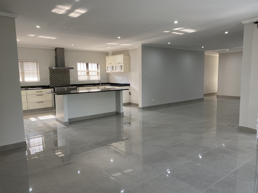 To Let 4 Bedroom Property for Rent in Ballito Central KwaZulu-Natal
