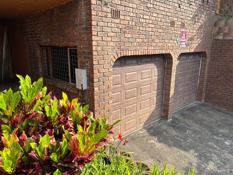 3 Bedroom Property for Sale in Reservoir Hills KwaZulu-Natal