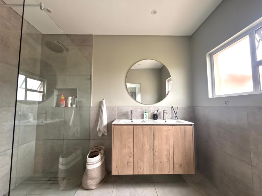 3 Bedroom Property for Sale in Manor Estates KwaZulu-Natal