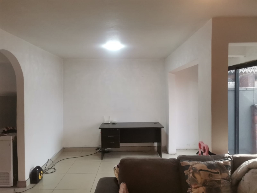 3 Bedroom Property for Sale in Clayfield KwaZulu-Natal