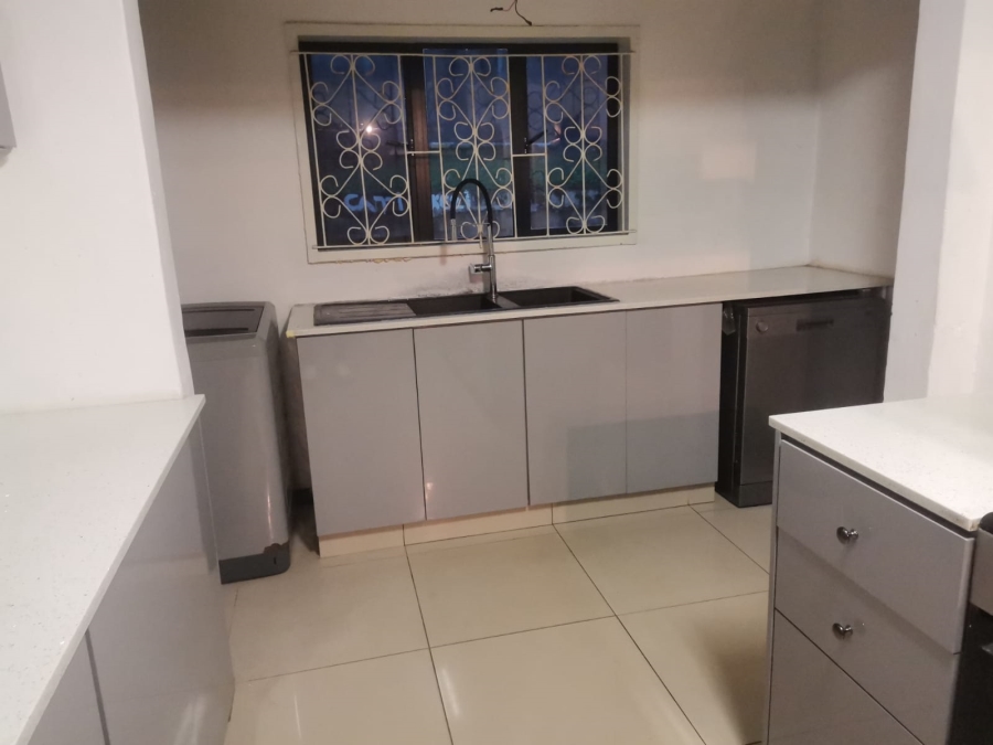 3 Bedroom Property for Sale in Clayfield KwaZulu-Natal