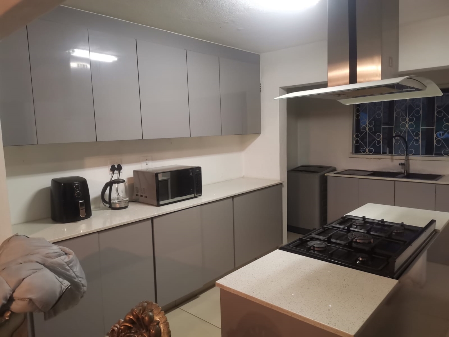 3 Bedroom Property for Sale in Clayfield KwaZulu-Natal