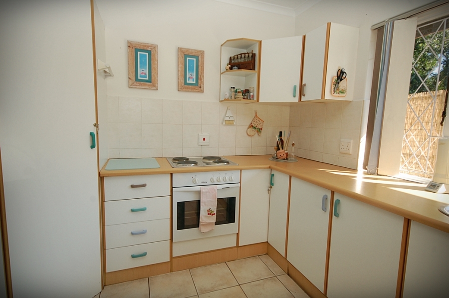 To Let 1 Bedroom Property for Rent in Waterfall KwaZulu-Natal