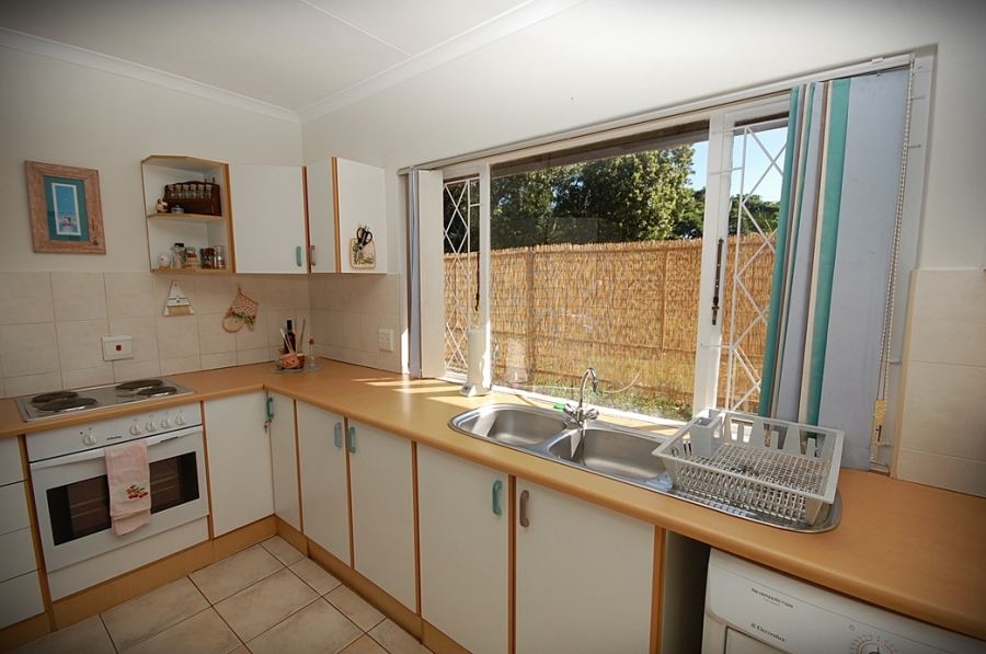 To Let 1 Bedroom Property for Rent in Waterfall KwaZulu-Natal