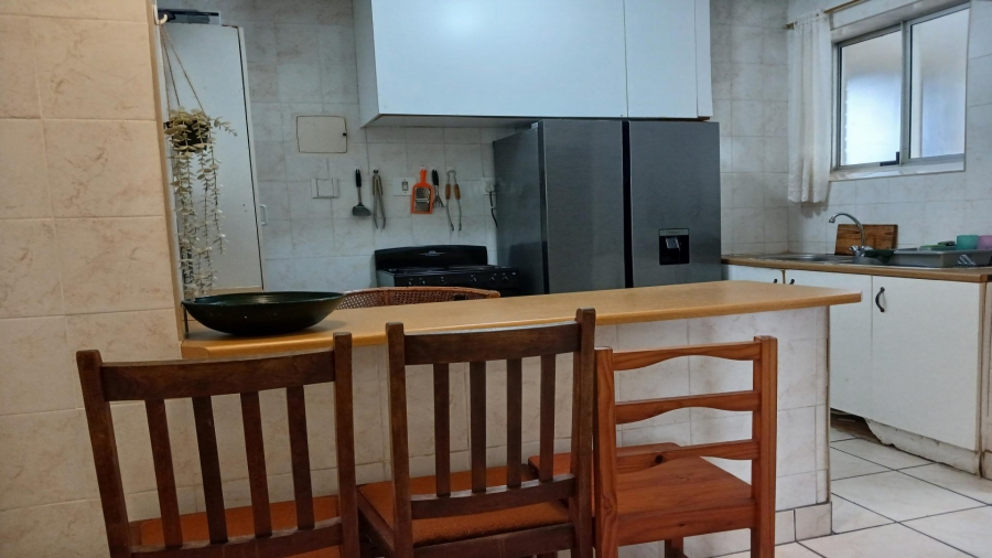 1 Bedroom Property for Sale in Amanzimtoti KwaZulu-Natal