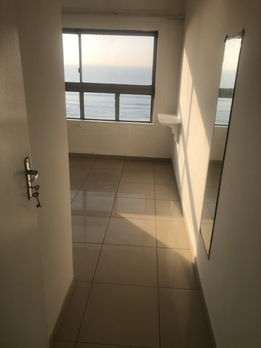 To Let 2 Bedroom Property for Rent in Amanzimtoti KwaZulu-Natal