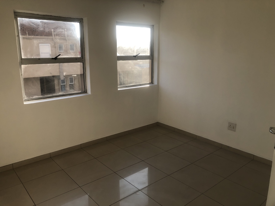 To Let 2 Bedroom Property for Rent in Amanzimtoti KwaZulu-Natal