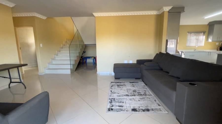 4 Bedroom Property for Sale in La Mercy KwaZulu-Natal