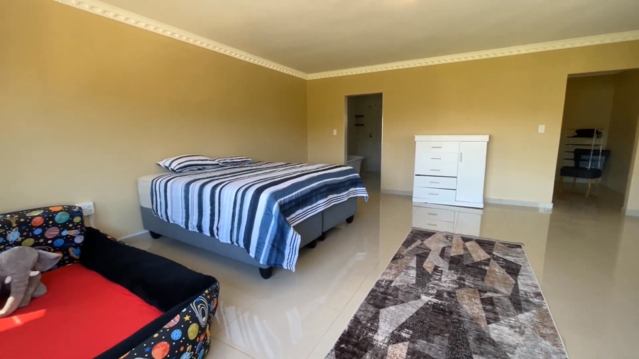 4 Bedroom Property for Sale in La Mercy KwaZulu-Natal