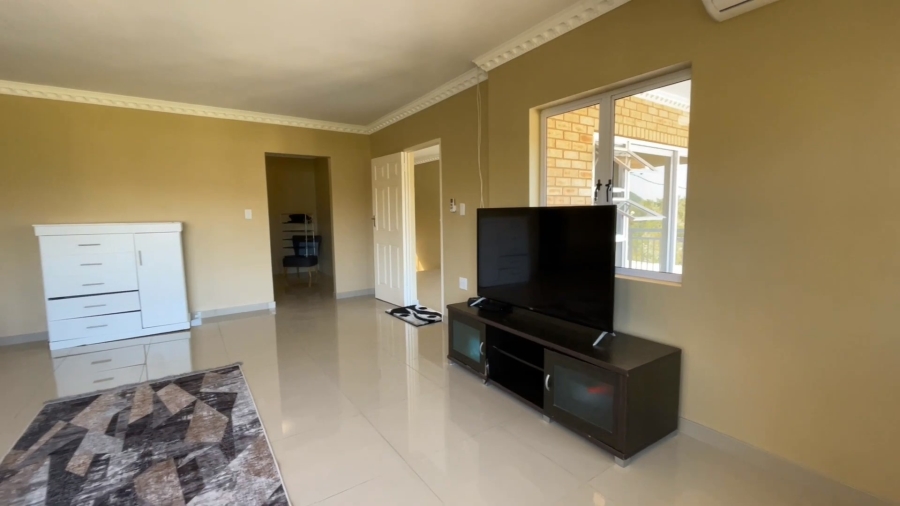 4 Bedroom Property for Sale in La Mercy KwaZulu-Natal