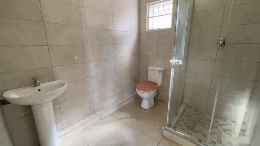 4 Bedroom Property for Sale in La Mercy KwaZulu-Natal