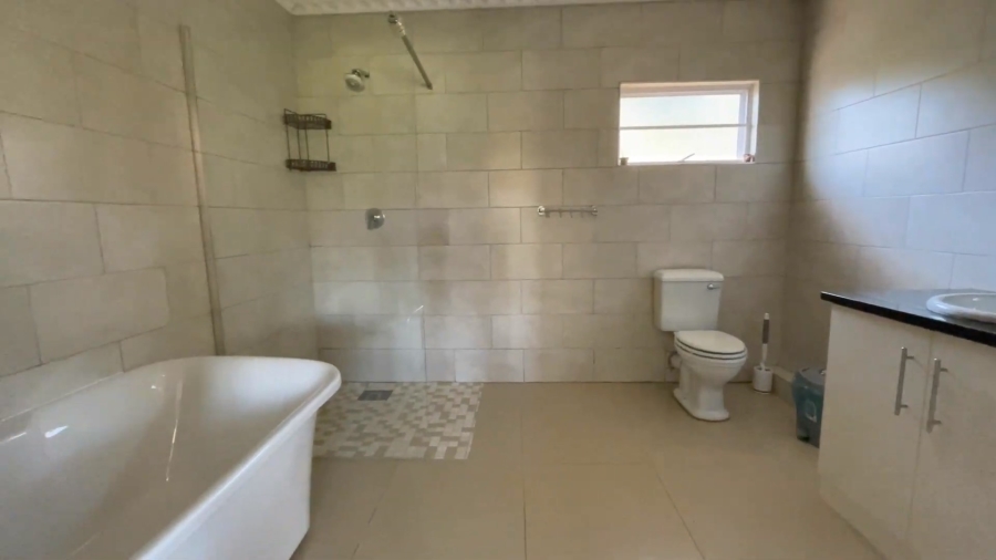 4 Bedroom Property for Sale in La Mercy KwaZulu-Natal