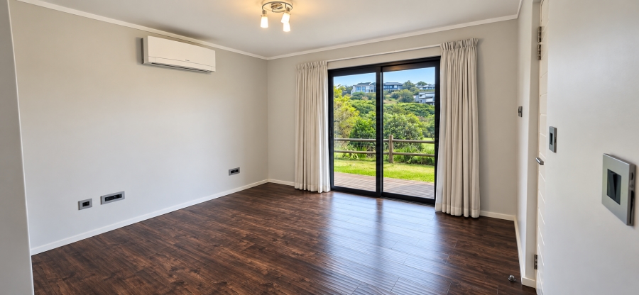 5 Bedroom Property for Sale in Simbithi Eco Estate KwaZulu-Natal