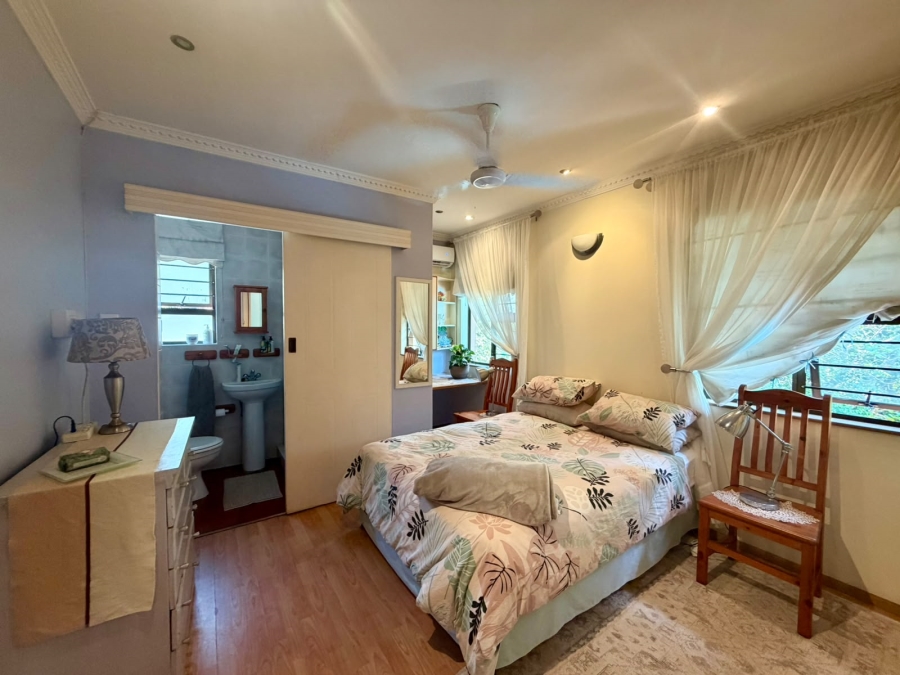 4 Bedroom Property for Sale in Meer En See KwaZulu-Natal