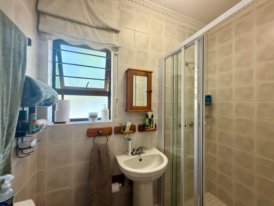 4 Bedroom Property for Sale in Meer En See KwaZulu-Natal