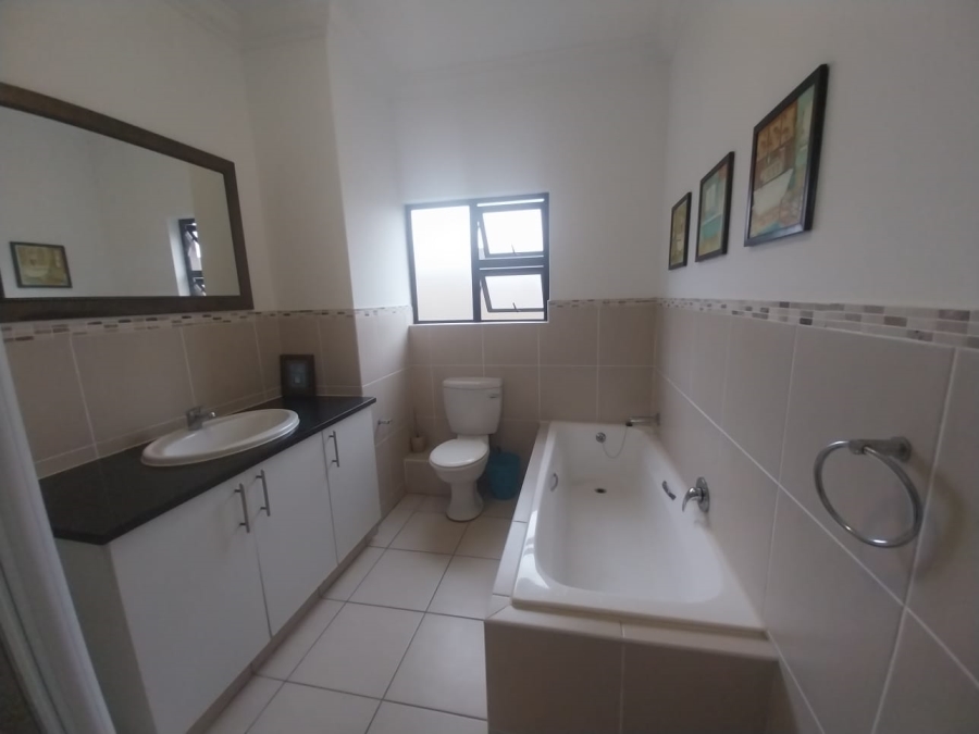 2 Bedroom Property for Sale in La Mercy KwaZulu-Natal