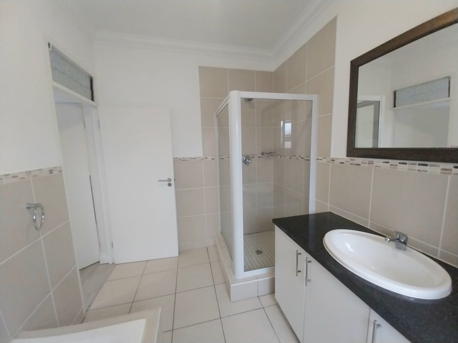 2 Bedroom Property for Sale in La Mercy KwaZulu-Natal