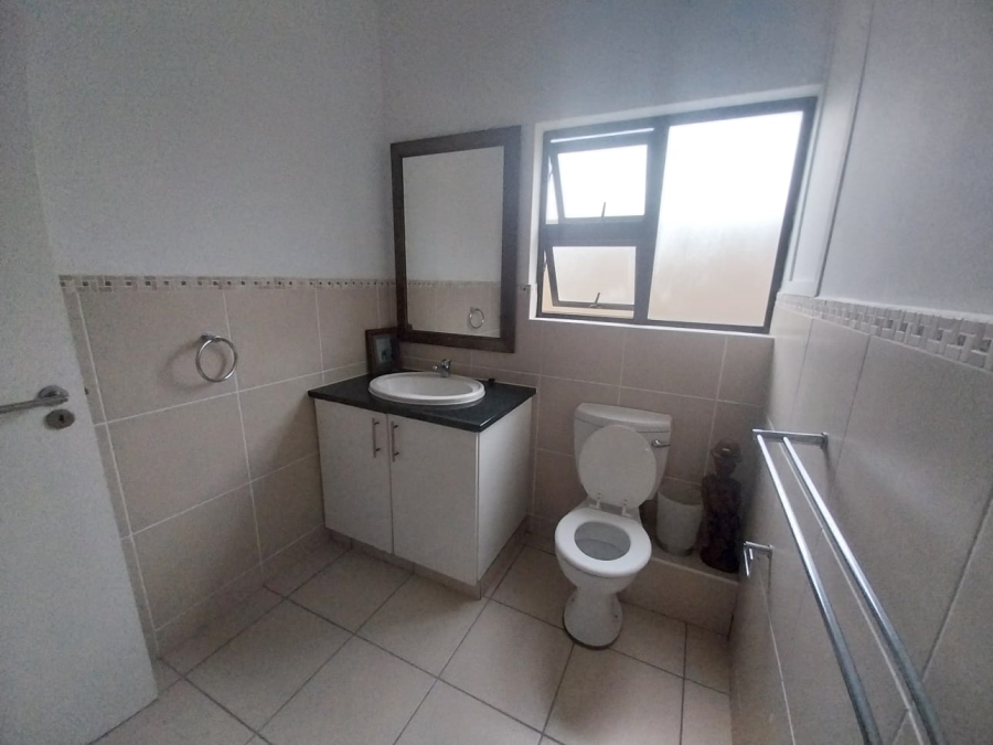 2 Bedroom Property for Sale in La Mercy KwaZulu-Natal