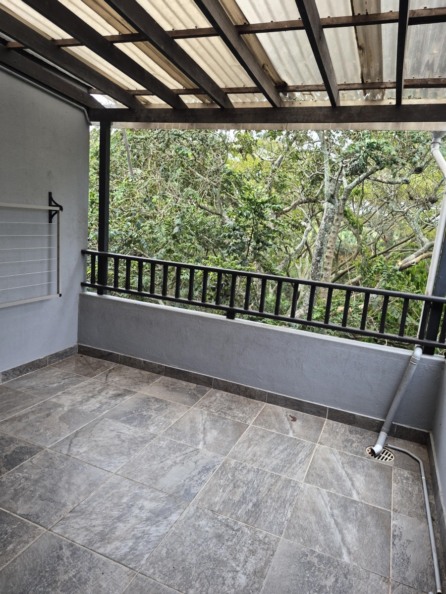 To Let 2 Bedroom Property for Rent in Salt Rock KwaZulu-Natal