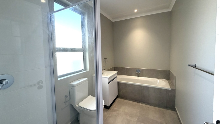 3 Bedroom Property for Sale in Lalela Estate KwaZulu-Natal