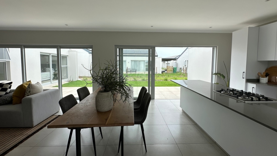 2 Bedroom Property for Sale in Lalela Estate KwaZulu-Natal