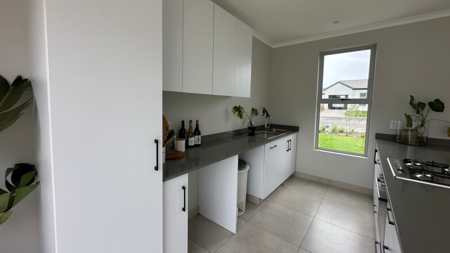 2 Bedroom Property for Sale in Lalela Estate KwaZulu-Natal