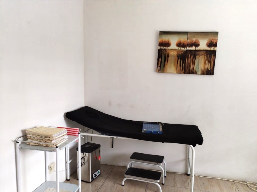 To Let Commercial Property for Rent in Dawnside KwaZulu-Natal