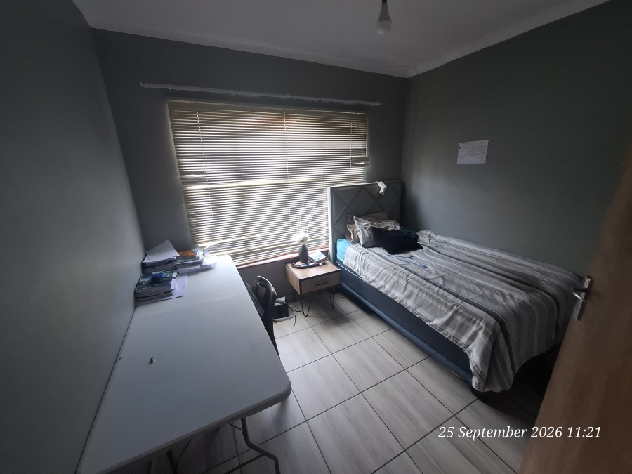 3 Bedroom Property for Sale in Sunnyridge KwaZulu-Natal