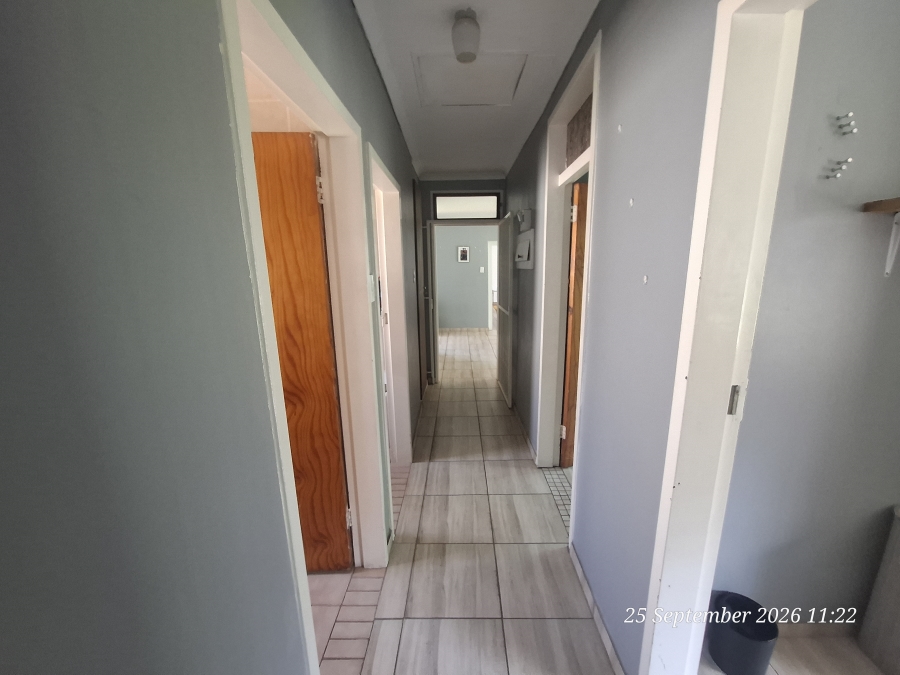 3 Bedroom Property for Sale in Sunnyridge KwaZulu-Natal