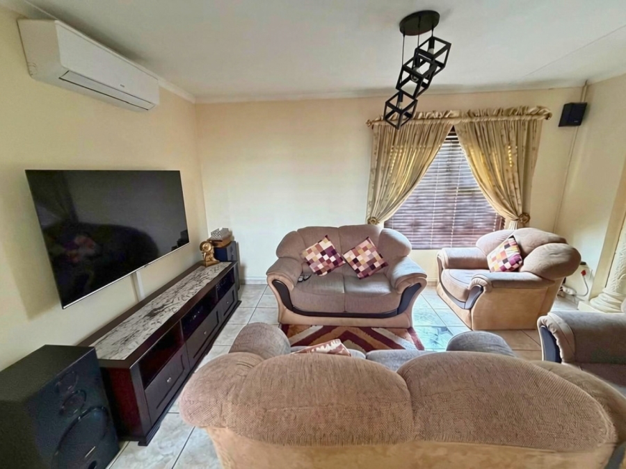 3 Bedroom Property for Sale in Allandale KwaZulu-Natal