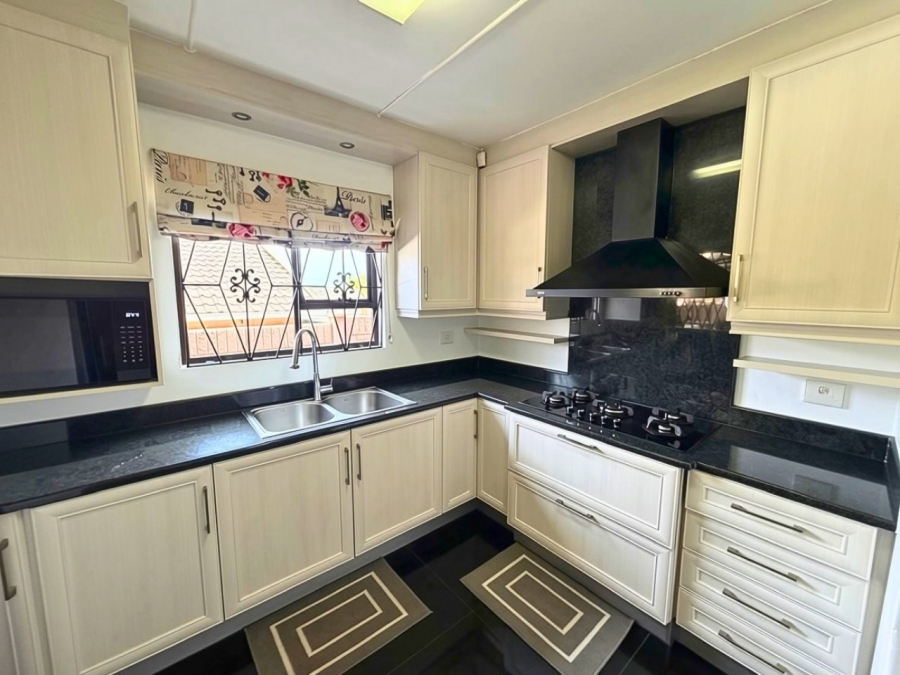 3 Bedroom Property for Sale in Allandale KwaZulu-Natal