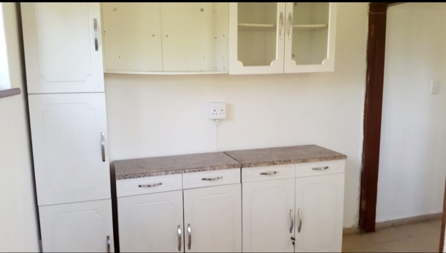 To Let 1 Bedroom Property for Rent in Reservoir Hills KwaZulu-Natal