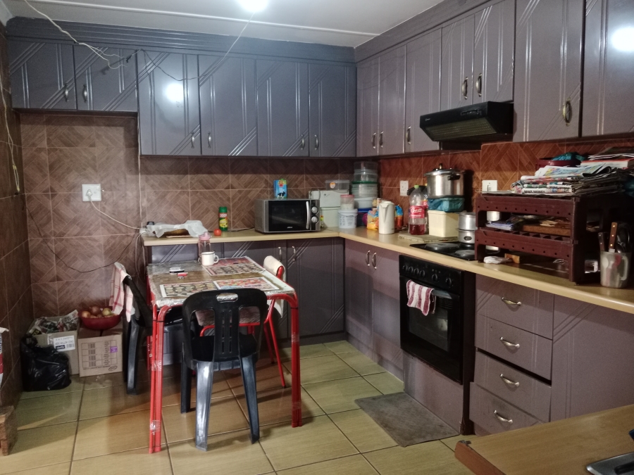 6 Bedroom Property for Sale in Northdale KwaZulu-Natal