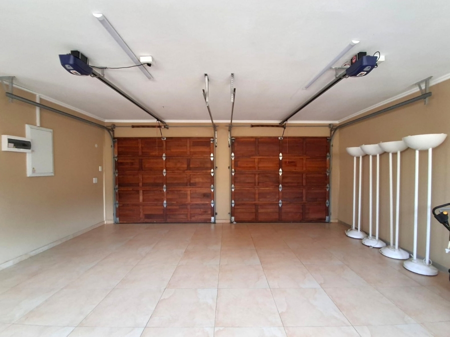 4 Bedroom Property for Sale in Desainagar KwaZulu-Natal