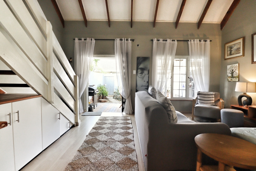 1 Bedroom Property for Sale in Meer En See KwaZulu-Natal