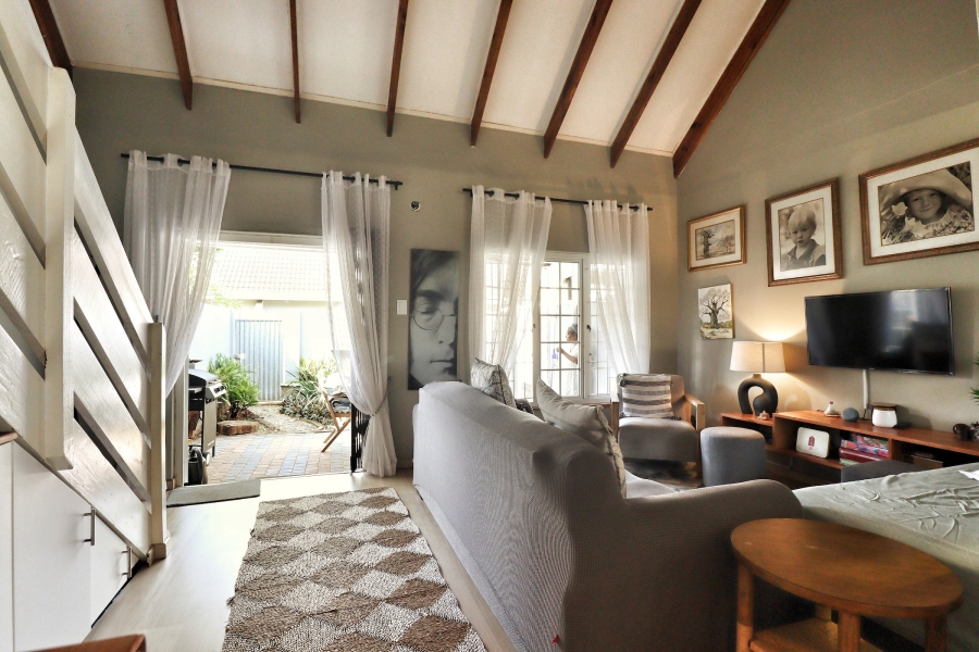 1 Bedroom Property for Sale in Meer En See KwaZulu-Natal