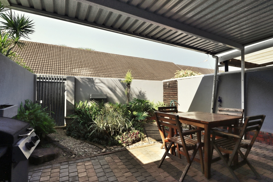 1 Bedroom Property for Sale in Meer En See KwaZulu-Natal