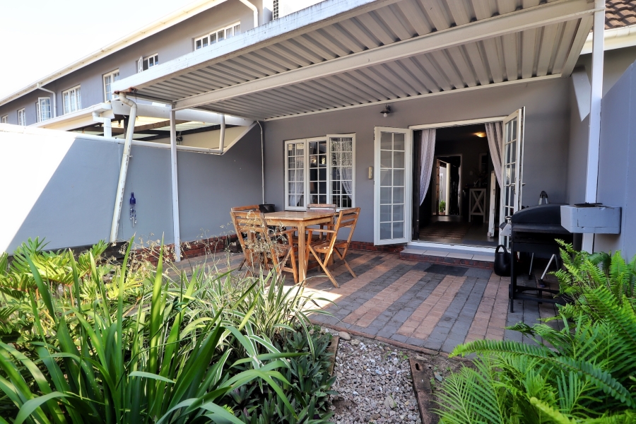 1 Bedroom Property for Sale in Meer En See KwaZulu-Natal