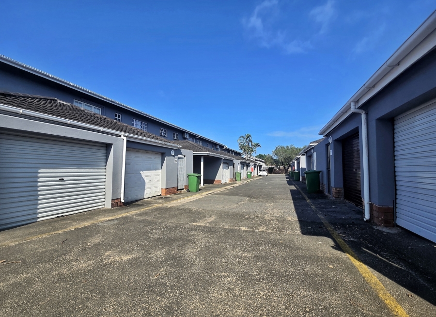 1 Bedroom Property for Sale in Meer En See KwaZulu-Natal