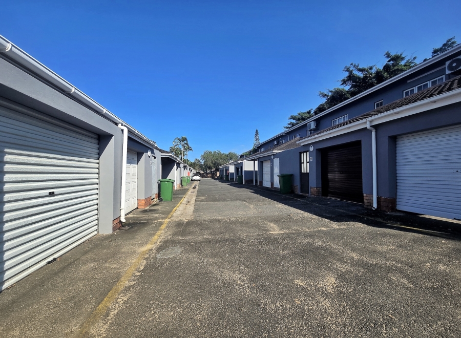 1 Bedroom Property for Sale in Meer En See KwaZulu-Natal