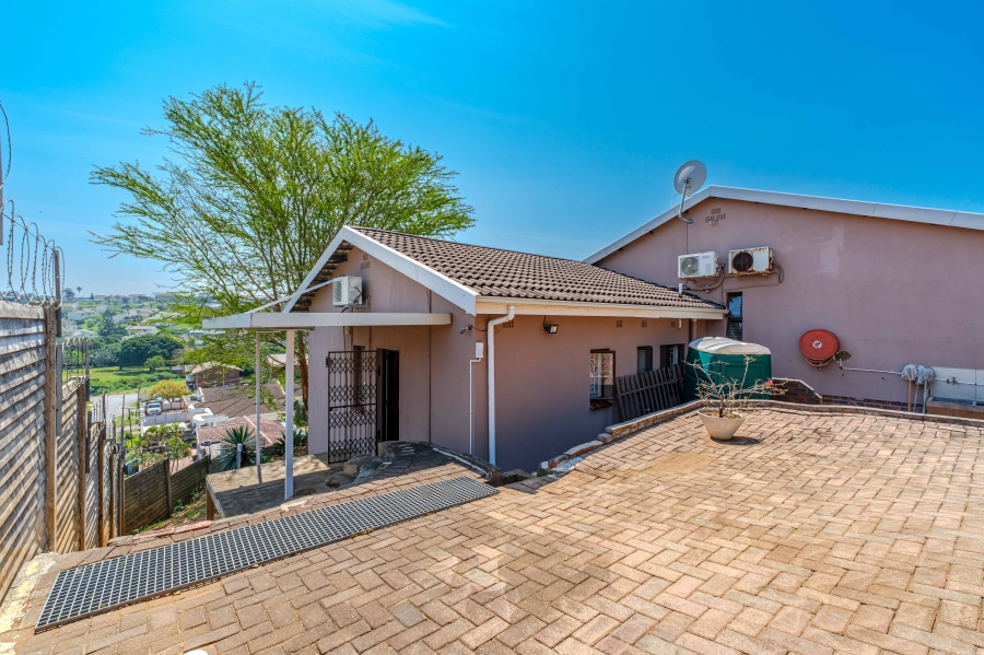 4 Bedroom Property for Sale in Reservoir Hills KwaZulu-Natal